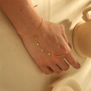 1 pair of stylish simple  gold-plated stainless steel zircon finger chain bracelets for women's jewelry for daily wear h5